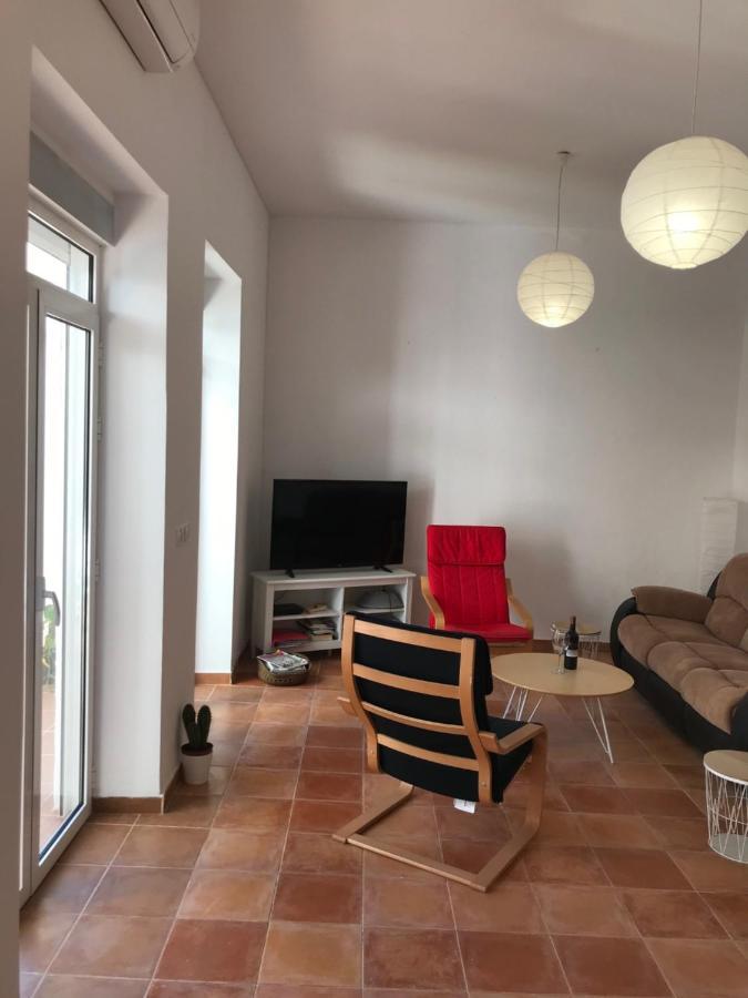 Ferienwohnung Im Zentrum Аликанте Екстериор снимка