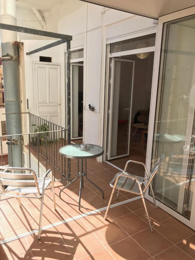 Ferienwohnung Im Zentrum Аликанте Екстериор снимка